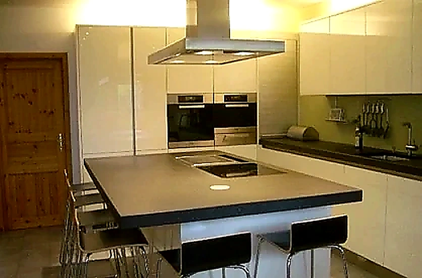 Modernes Chalet mit 8.5 Zimmern, Richterswil: Foto 3